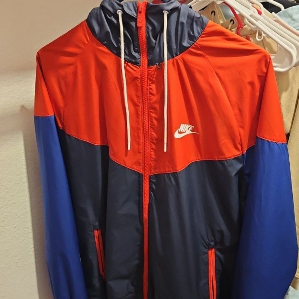 Nike